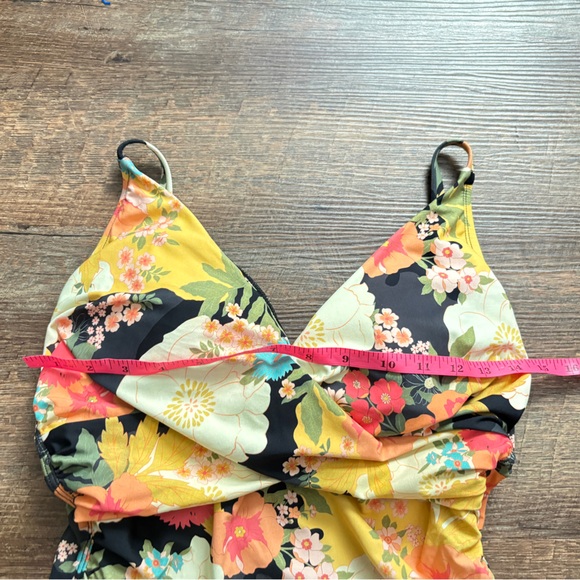 TRIBAL SPORT floral one-piece swimsuit v-neck tummy control beach vacation sz L - Picture 13 of 14